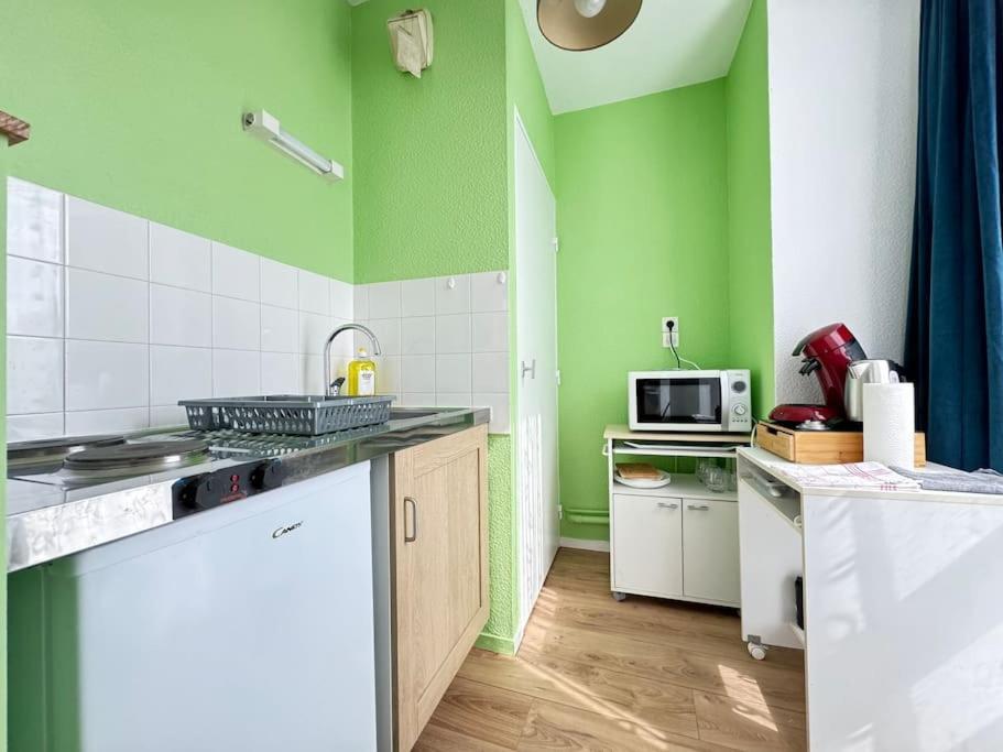 Appartement Joli Ballainvilliers Fd - Marechal A *